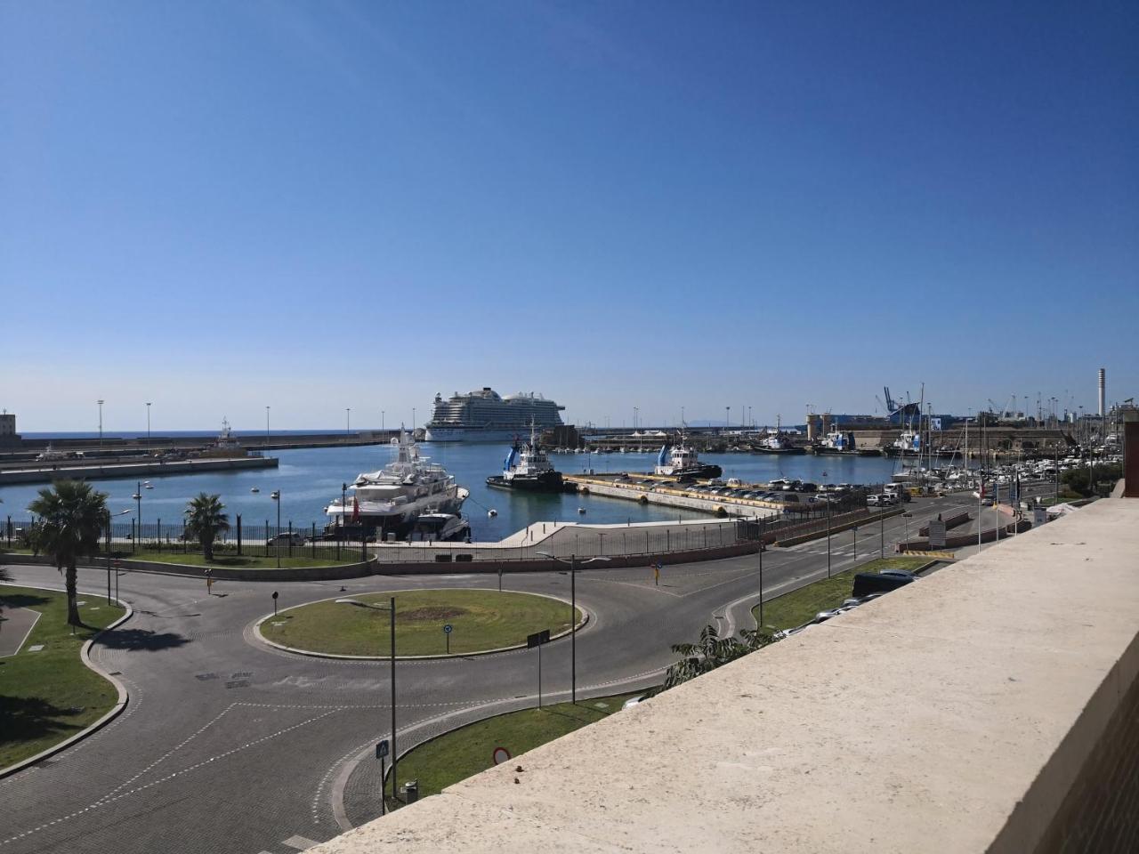 Casa Cavallotti - Modern Apartment Between Train Station And Port Civitavecchia Zewnętrze zdjęcie